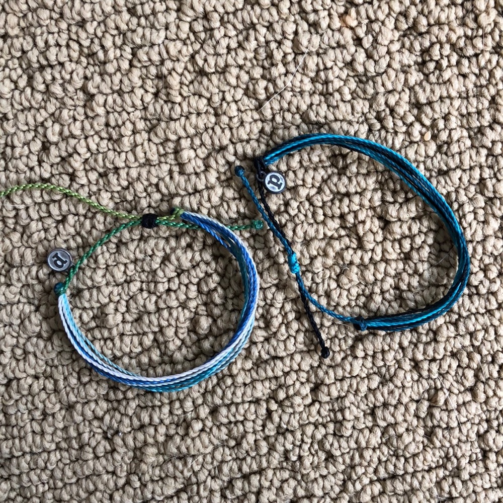 2 Pura Vida bracelets
